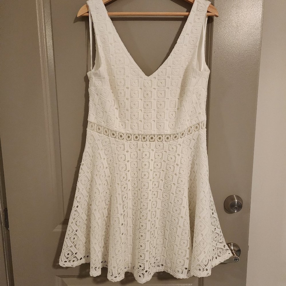 City Studio Sleeveless Dress-Cream/white